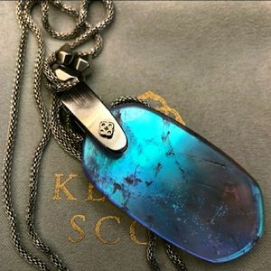 Kendra Scott Long Pendant Necklace